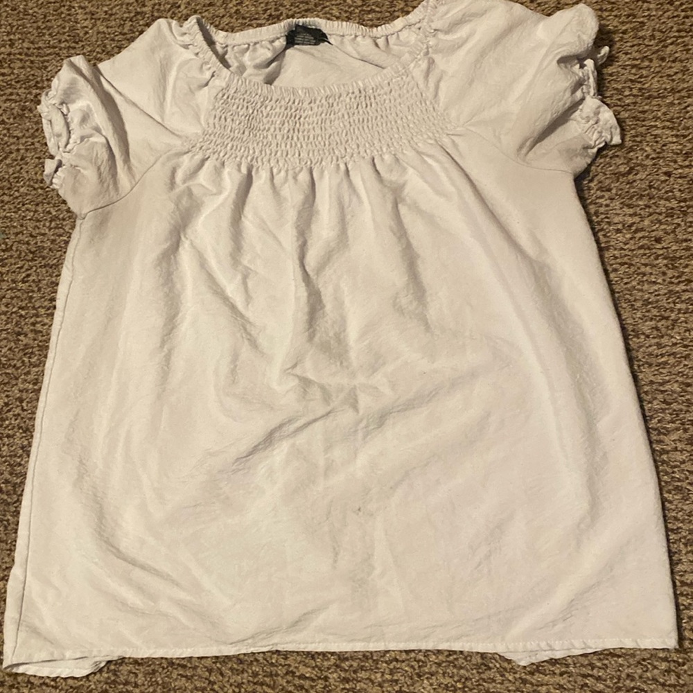 Top
White